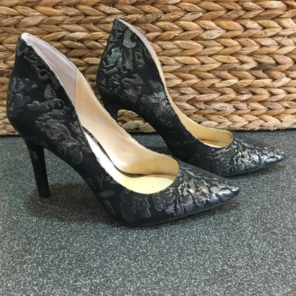 Jessica Simpson Black Lace Heels - Picture 5 of 14